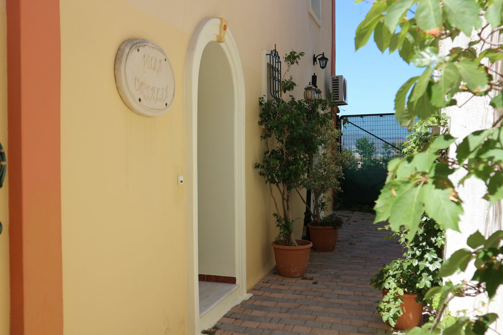 Orsalia Luxury Suites Platanés Exterior foto